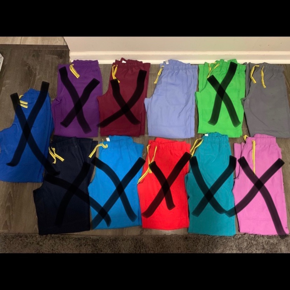 Wonder wink scrubs